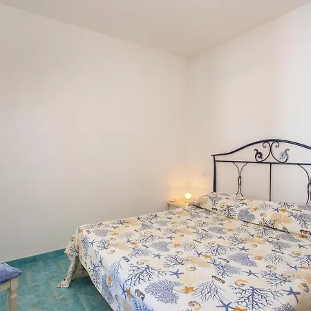 Delta 1 Apartman Orosei